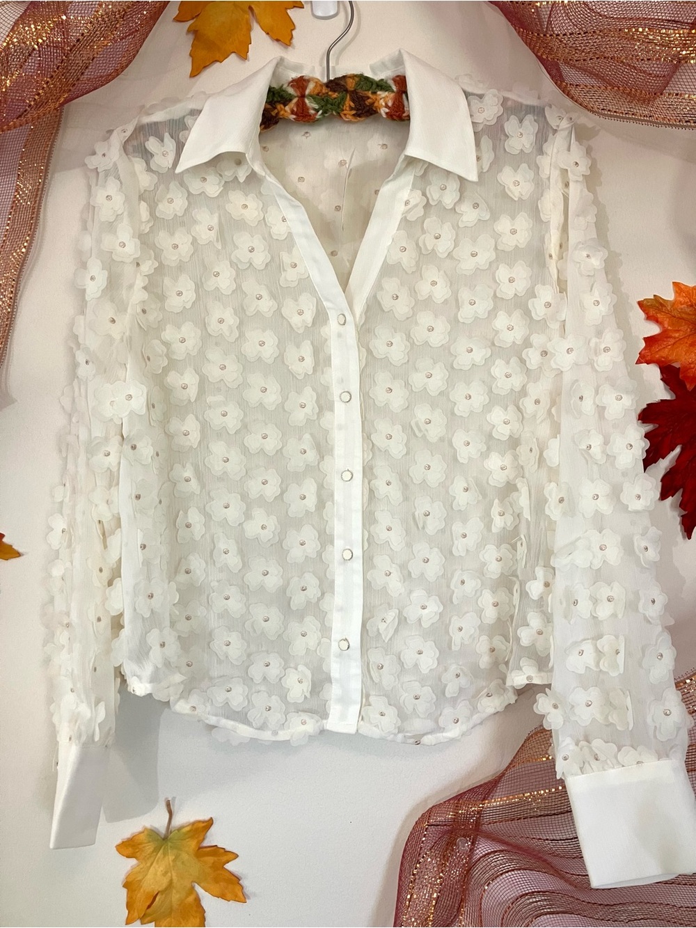 Adrianna Papell White Sheer Floral Appliqué Button-Down Blouse